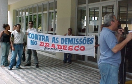 Manifestação contra demissão Bradesco-14