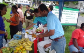 Toda sexta-feira tem o café da resistência no HU-17
